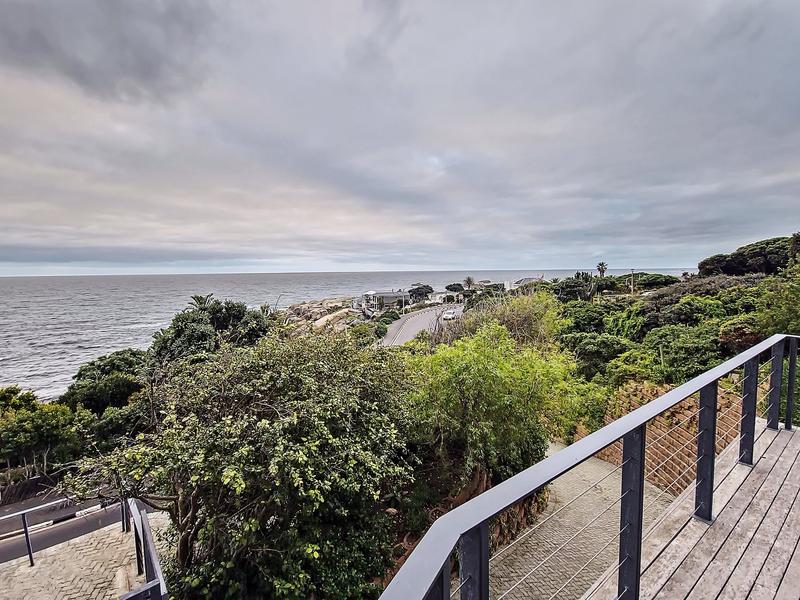 5 Bedroom Property for Sale in Bakoven Western Cape